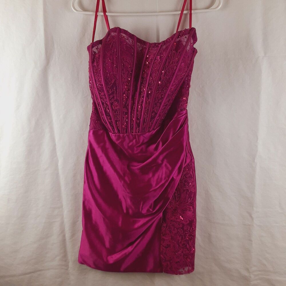 NOX Womens Size 2 Bright Magenta Purple/Pink Homecoming Party Dance Dress